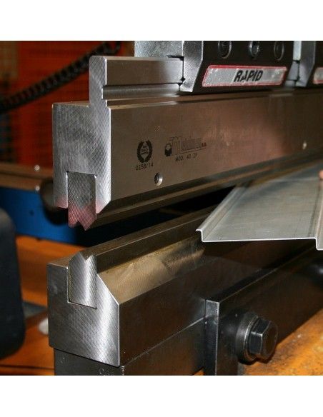 30.Z1 - 30.Z2,5 INSERT for "Z"