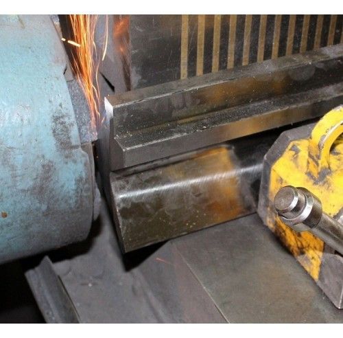 DÉCOUPAGE ET ÉQUERRAGE