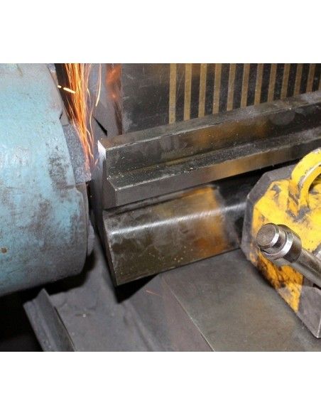 DÉCOUPAGE ET ÉQUERRAGE