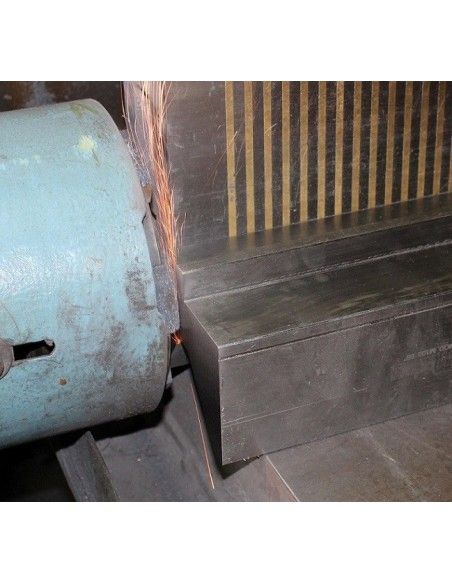 DÉCOUPAGE ET ÉQUERRAGE