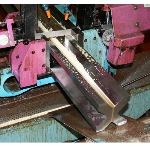 DÉCOUPAGE ET ÉQUERRAGE