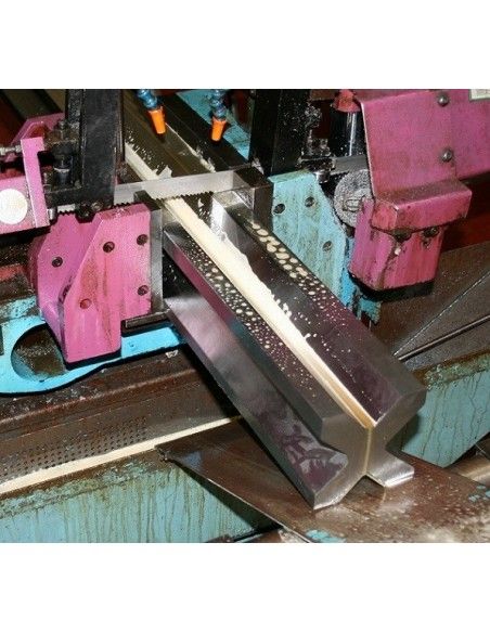 DÉCOUPAGE ET ÉQUERRAGE