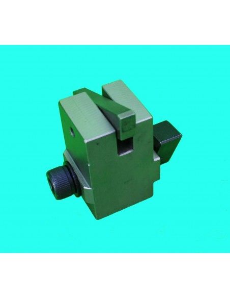 NORMALER ANSCHLAG RR FÜR VORDEREN WINKEL RR40.00