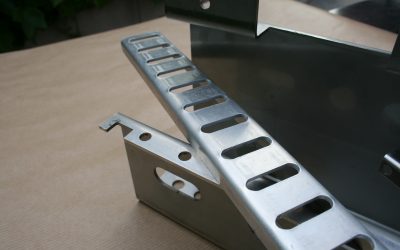 How to avoid deformed holes in the folding area